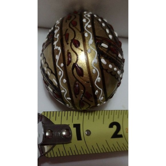 Vintage Romanian Pysanky Hand Painted Real Easter Egg Gold Red White Segmented - Picture 3 of 3